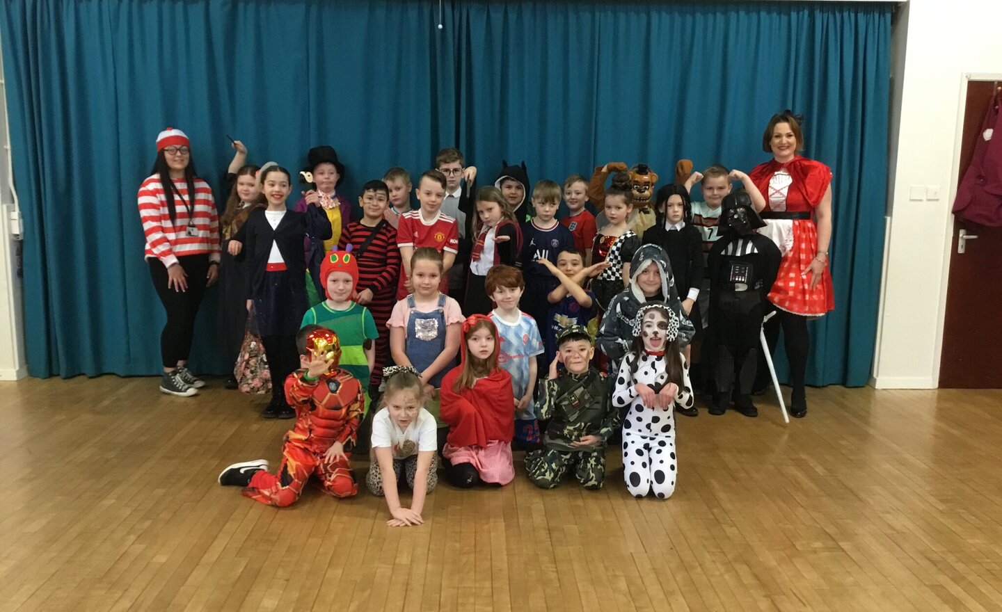 Image of Year 3 celebrate World Book Day
