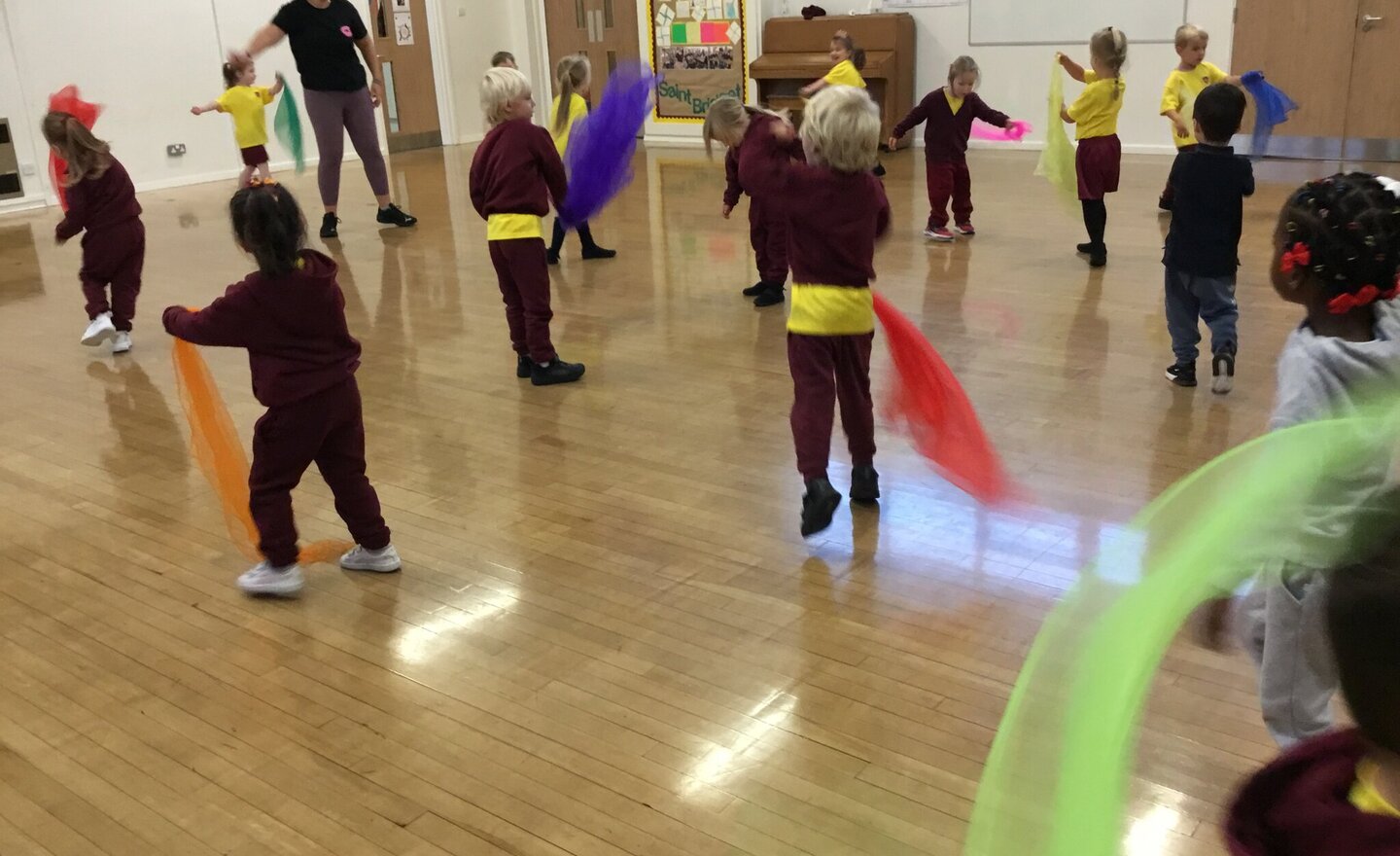 Image of Rhythm dancing with scarves in PE