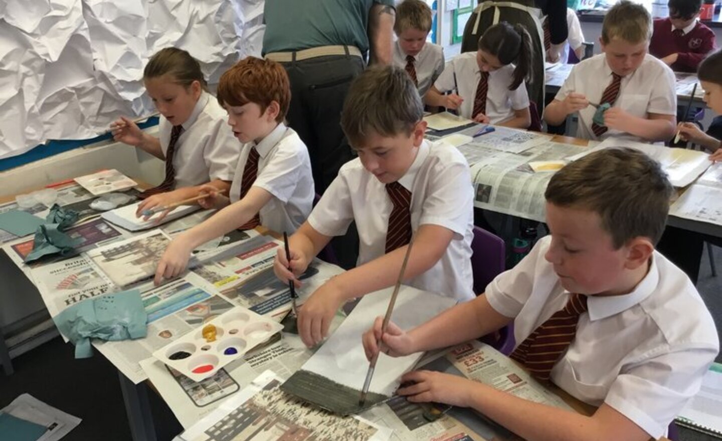 Image of Lowry Art Workshop in Year 5